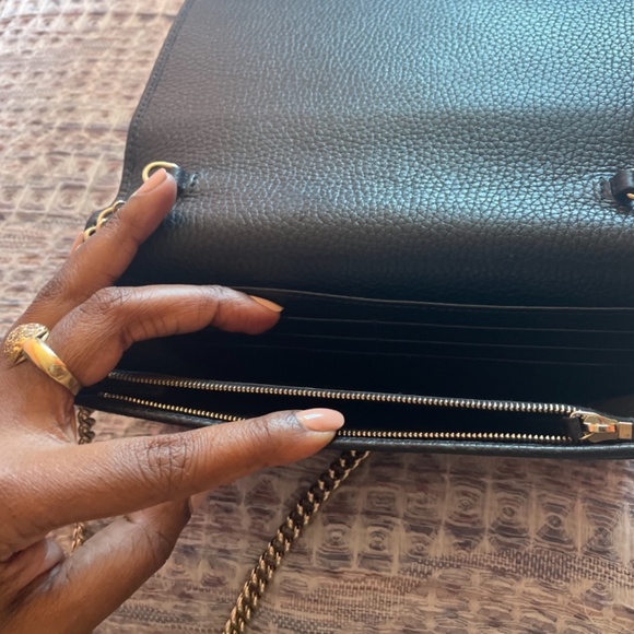 *SOLD* Gucci Wallet on Chain - Picture 6 of 8